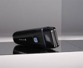Holicí strojek Remington F1000 černý

 obrázek produktu 10 z 10