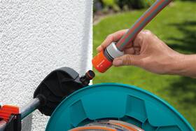 Naviják na hadice Gardena , nástěnný, na hadici 50 Classic - sada 

 obrázek produktu 4 z 7