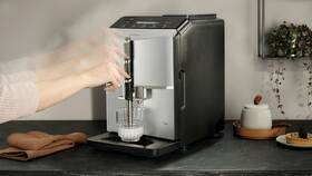Automatický kávovar Siemens TF303E01 

 obrázek produktu 5 z 13