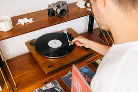 Gramofon Lenco LS-55 černý/béžový

 obrázek produktu 10 z 10