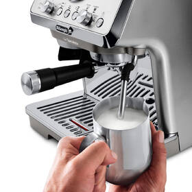 Pákový kávovar De'Longhi EC9255.M stříbrná barva
