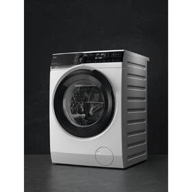 Set výrobků AEG LFR73944QC + TR838H4CC 
