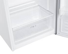 Chladnička Candy CLH3S617EWH bílá

 obrázek produktu 7 z 9