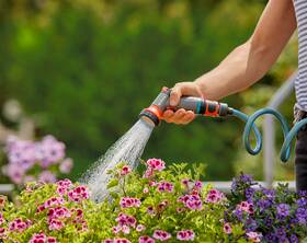 Sprcha zahradní Gardena 18274-20 

 obrázek produktu 2 z 2