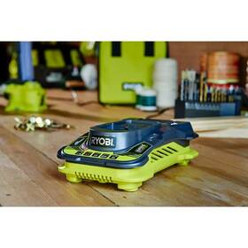 Nabíječka Ryobi RC18150 

 obrázek produktu 1 z 2