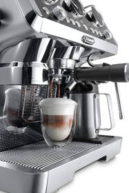 Espresso De'Longhi EC9665.M nerez

 obrázek produktu 2 z 15
