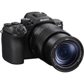 Digitální fotoaparát Sony RX10 V černý

 obrázek produktu 8 z 23