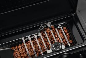 Espresso Electrolux EBC65X 

 obrázek produktu 2 z 11