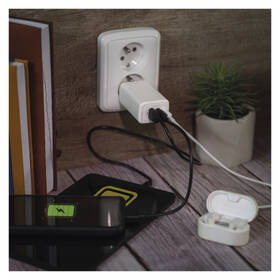 Nabíječka do sítě EMOS GaN, 65W, 1x USB-A/2x USB-C bílá

 obrázek produktu 6 z 14
