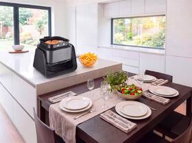 Fritéza horkovzdušná Philco PHAF 2108 GrillFryPRO černá

 obrázek produktu 20 z 23