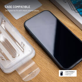Tvrzené sklo FIXED Full-Cover s anti-dust aplikátorem na Apple iPhone 17 Pro/18 Pro (2 ks) 

 obrázek produktu 5 z 7