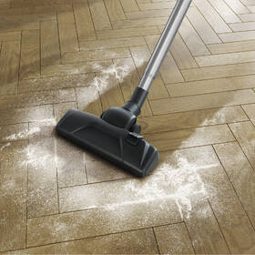 Podlahový vysavač Electrolux EPF61RR červená barva
