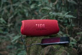 Přenosný reproduktor JBL Charge 5 červený

 obrázek produktu 10 z 10