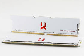 Operační paměť Goodram 8GB DDR4 3600MHz CL18 SR IRDM PRO CRIMSON 

 obrázek produktu 1 z 2