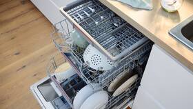 Ruční šlehač Bosch MFQ37400 šedý/bílý

 obrázek produktu 9 z 20