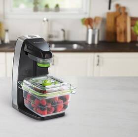 Vakuovačka FoodSaver FFS010X černá/ocel

 obrázek produktu 4 z 15