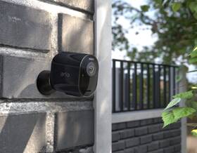 Držák Arlo magnetický na stěnu, 2 ks černý

 obrázek produktu 2 z 2