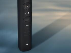 Zubní kartáček Philips HX9911/17 černý

 obrázek produktu 12 z 18