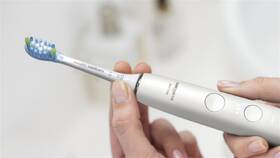 Náhradní hlavice Philips HX9045/87 (4+1 ks) bílá

 obrázek produktu 9 z 10