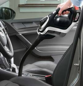 Tyčový vysavač Bosch BBS1114 černý/stříbrný/chrom

 obrázek produktu 5 z 11