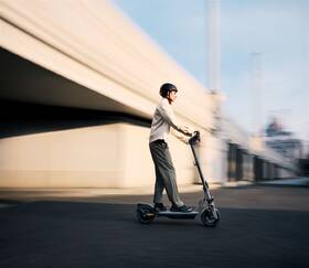 Elektrická koloběžka Segway F3 E antracitová

 obrázek produktu 10 z 16