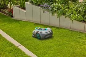 Robotická sekačka Gardena Smart SILENO Free 1500 m² 

 obrázek produktu 3 z 5