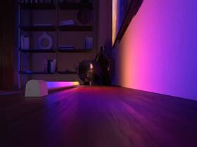 Stolní svítidlo Philips Play Gradient Light Tube large bílé

 obrázek produktu 8 z 8