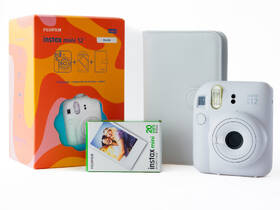 Instantní fotoaparát Fujifilm Instax mini 12 ALBUM BUNDLE bílý

 obrázek produktu 9 z 9