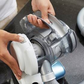 Akumulátorový vysavač Black-Decker PD1420LP-QW 

 obrázek produktu 4 z 10