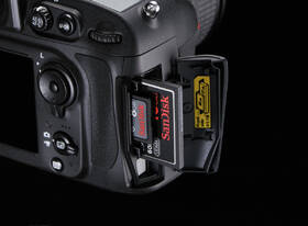 Digitální fotoaparát Nikon D800 tělo 

 obrázek produktu 3 z 16