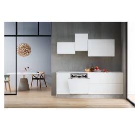 Myčka nádobí Whirlpool WIO 3O540 PELG 
