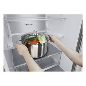 Chladnička s mrazničkou LG GBV7280BPY stříbrná barva
