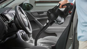 Tyčový vysavač Bosch BBS611BSC (s baterií) 

 obrázek produktu 6 z 11