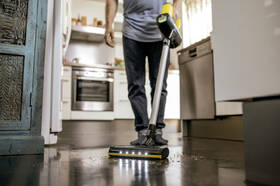 Tyčový vysavač Kärcher VC 6 Cordless ourFamily (1.198-660.0) 

 obrázek produktu 5 z 6