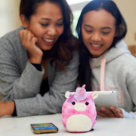 Přenosný reproduktor Lazerbuilt Squishmallows Lola růžový

 obrázek produktu 10 z 12