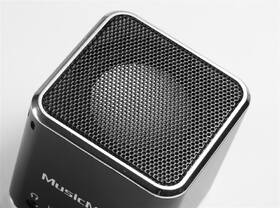 Přenosný reproduktor Technaxx Mini MusicMan černý

 obrázek produktu 4 z 8
