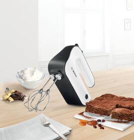 Ruční šlehač Bosch MFQ4020 černý/bílý

 obrázek produktu 9 z 9
