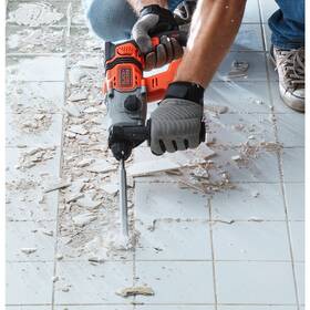 Kladivo Black-Decker BCD900B-XJ (bez baterie) 

 obrázek produktu 3 z 3