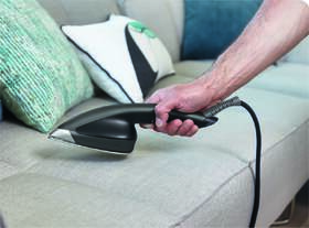 Ruční napařovač oděvů Tefal UT2020E0 

 obrázek produktu 12 z 20