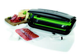 Svářečka fólií FoodSaver FFS002X černá barva
