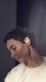 Sluchátka Bang & Olufsen Beoplay EQ zlatá/béžová

 obrázek produktu 10 z 11