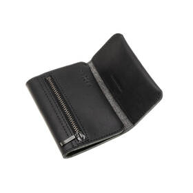Peněženka FIXED Tripple Wallet pro AirTag z pravé hovězí kůže černá

 obrázek produktu 4 z 9