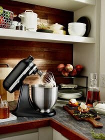 Kuchyňský robot KitchenAid 5KSM3311XEBM černý

 obrázek produktu 12 z 15