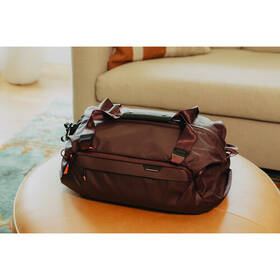Taška cestovní Peak Design Travel Duffel 35L vínová

 obrázek produktu 3 z 5
