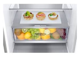 Chladnička s mrazničkou LG GBB92STBAP stříbrná

 obrázek produktu 19 z 23