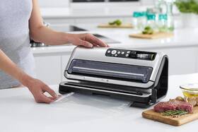 Svářečka fólií FoodSaver FFS006X černá/stříbrná

 obrázek produktu 5 z 7