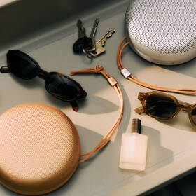 Přenosný reproduktor Bang & Olufsen Beosound A1 (3rd Gen) bronzový

 obrázek produktu 7 z 8