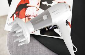 Fén Rowenta CV5930F0 

 obrázek produktu 10 z 19