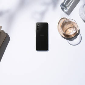 Mobilní telefon Sony 10.II černý

 obrázek produktu 7 z 8