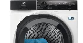 Set výrobků Electrolux EW7F4492QC + EW8D495MCC bílý

 obrázek produktu 10 z 12